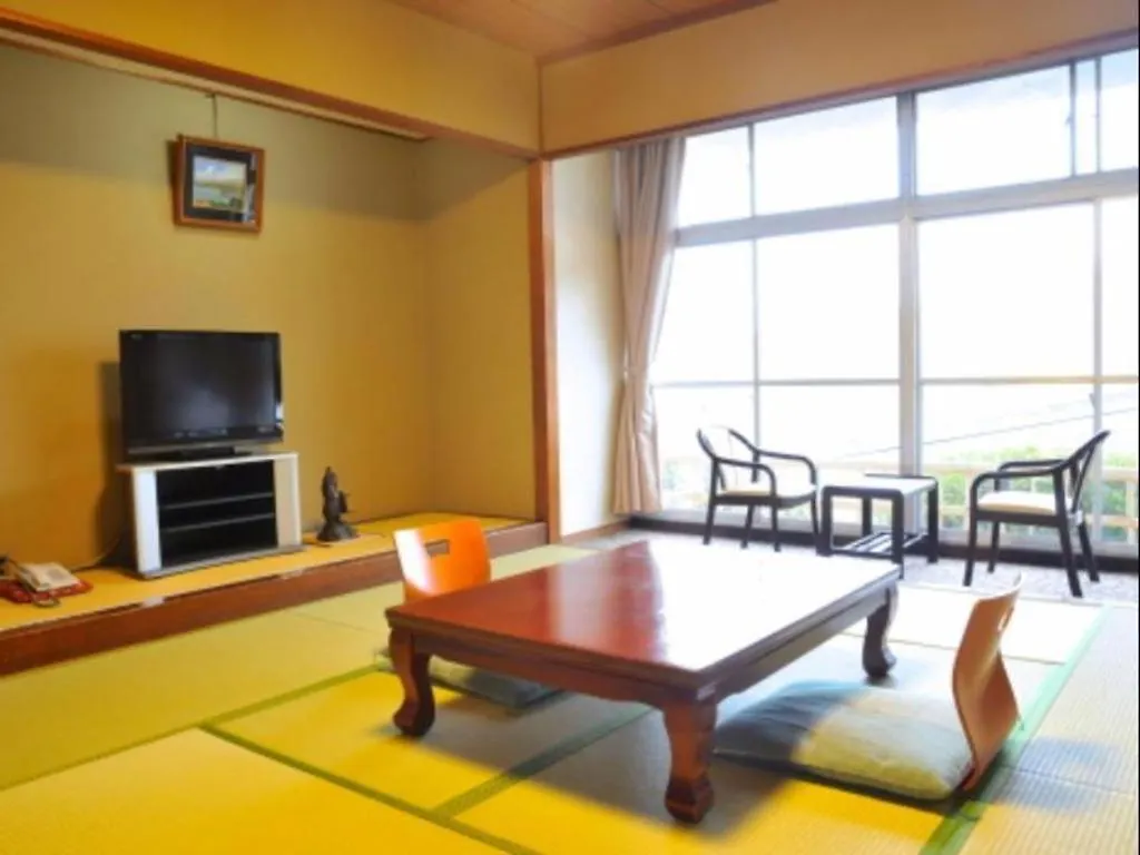 Yugawara Onsen Hotel Akane Japón