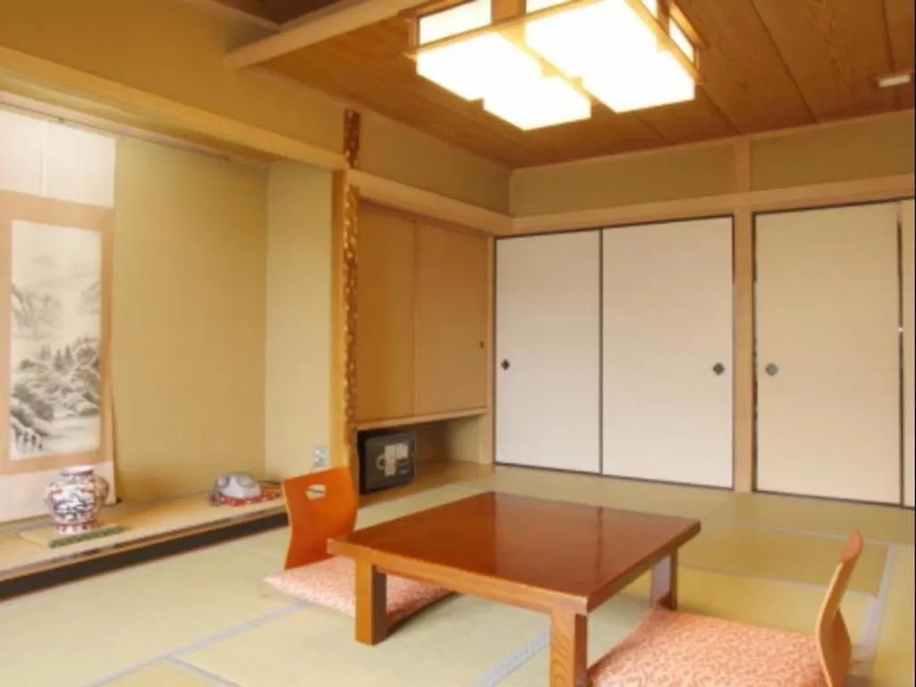 Yugawara Onsen Hotel Akane 3*,  Japón