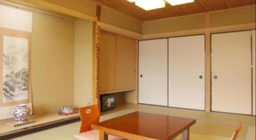 ***  Yugawara Onsen Hotel Akane Japón